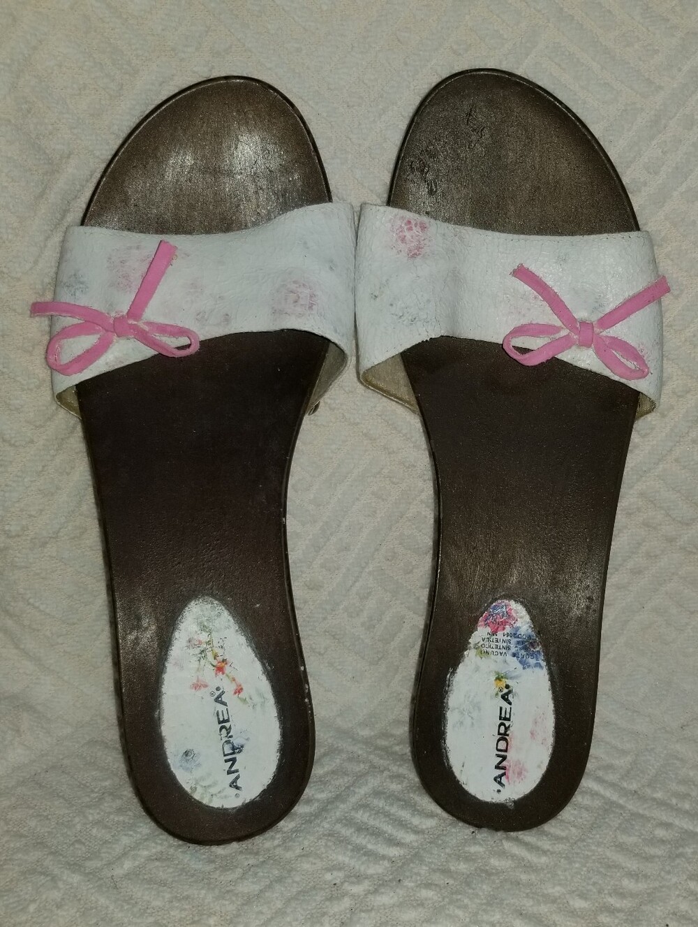 ANDREA Women's 9 White Slide Mules with Pink Bow Detail